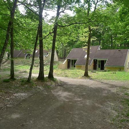 Gites La Foret Chenerailles Exterior photo